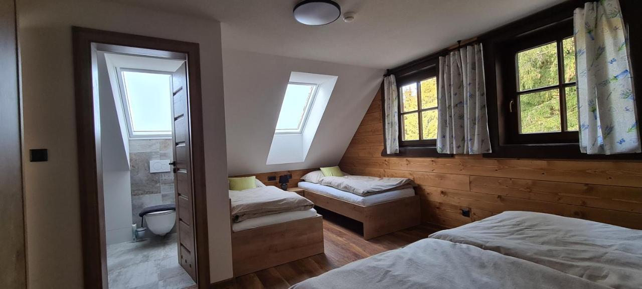 Drevenica Lesanka Villa Deménvölgy Kültér fotó